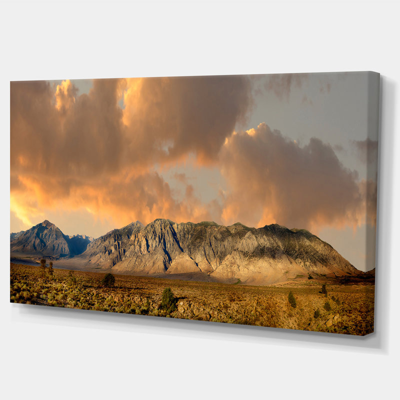 «Sierra Nevada Mountain», reproduction de photo sur toile tendue encadrée, H 28 po x l 60 po x P 1 po, Toile tendue