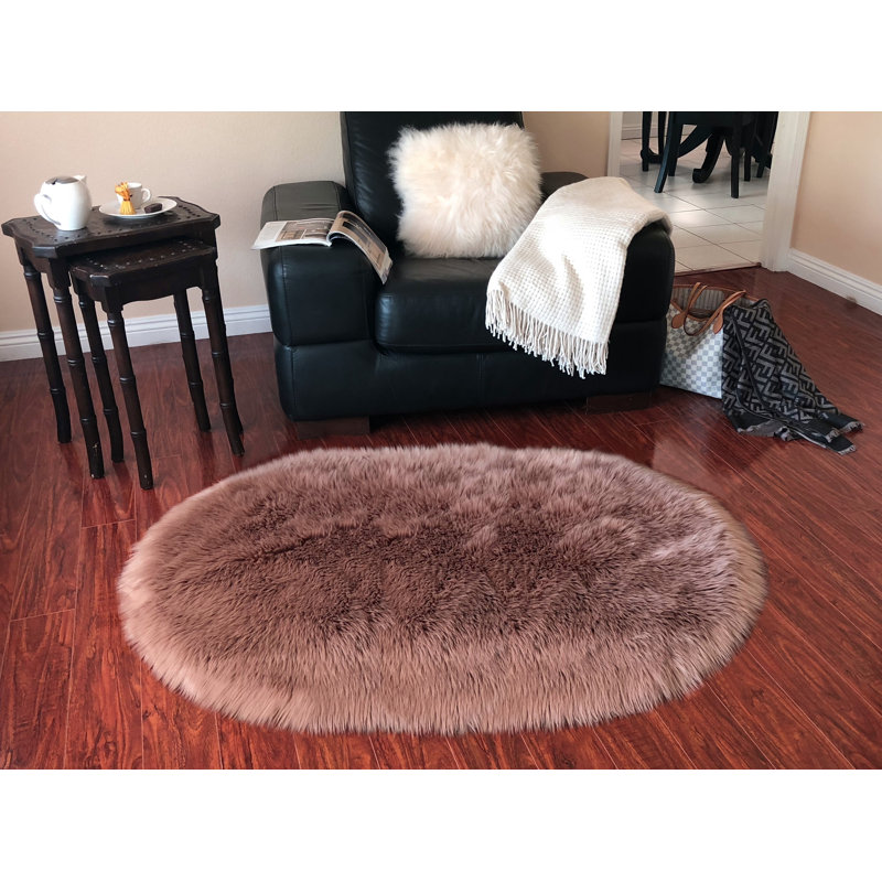 Tapis brun clair Whitbeck, Ovale 5 pi x 8 pi