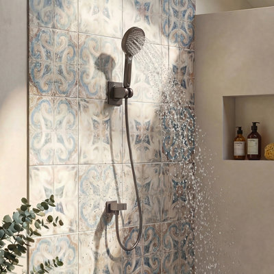 Pomme de douche murale avec affichage numérique de la température