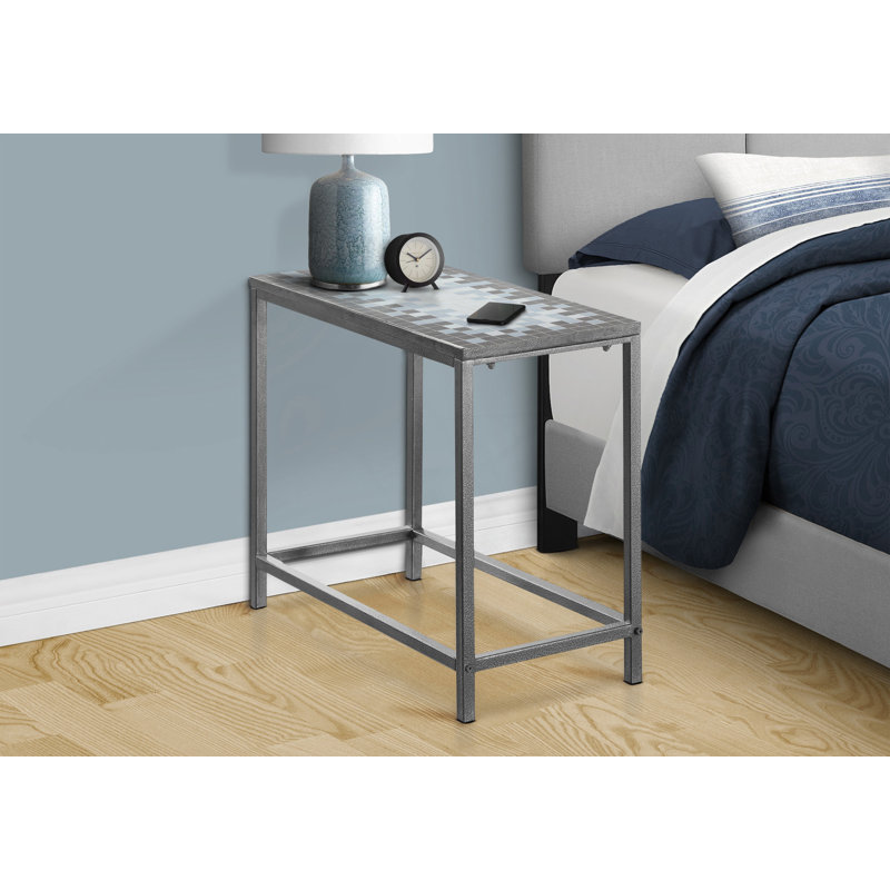 Table de bout polyvalente avec style