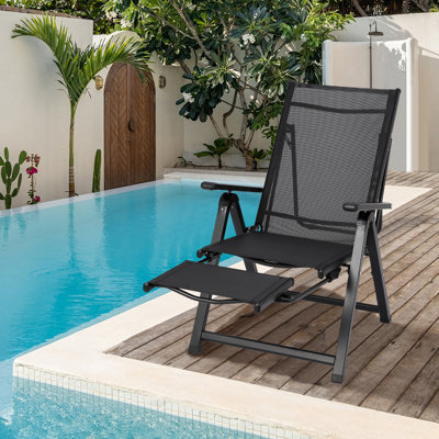 Outdoor Lounge Chair