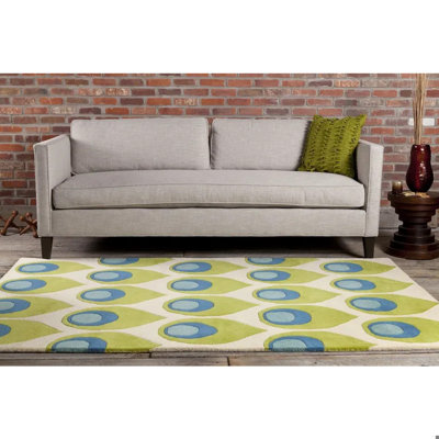 Tapis vert en laine à motif de plumes de paon abstraites touffeté à la main Ailey