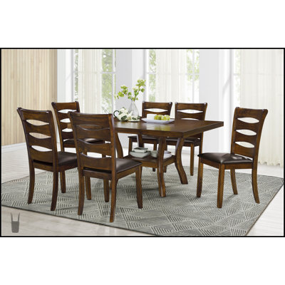 Ensemble de salle à manger 5 pièces transitionnel avec rallonge autoportante et chaises d'appoint confortables, parfait pour les maisons modernes et traditionnelles.