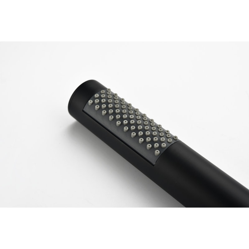 Robinet de baignoire autoportant avec douche à main et tête de façade noire matte