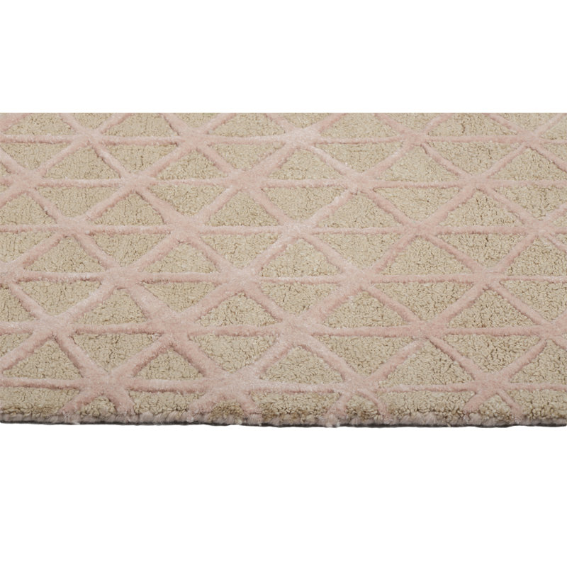 Pearly Geometric Area Rug in Beige/Pink, Rectangle 8' x 10'