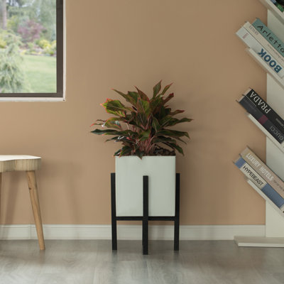 Pot à fleurs en bois Eular