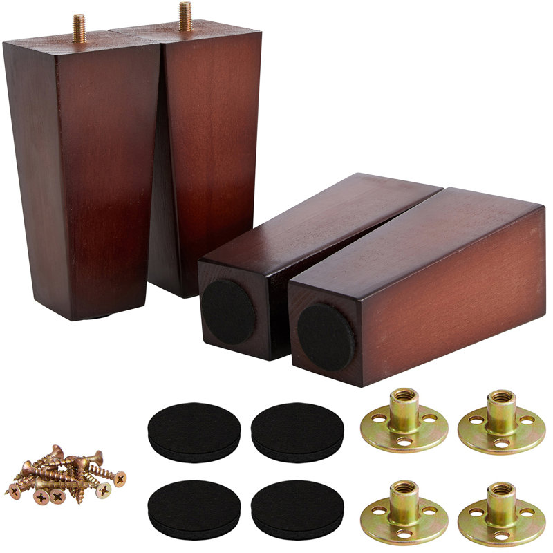 Deux pieds de meuble en bois, H 6 po x l 1,89 po x P 1,89 po