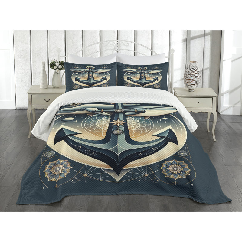 Floral Coverlet, Queen Coverlet / Bedspread + 2 Standard Shams