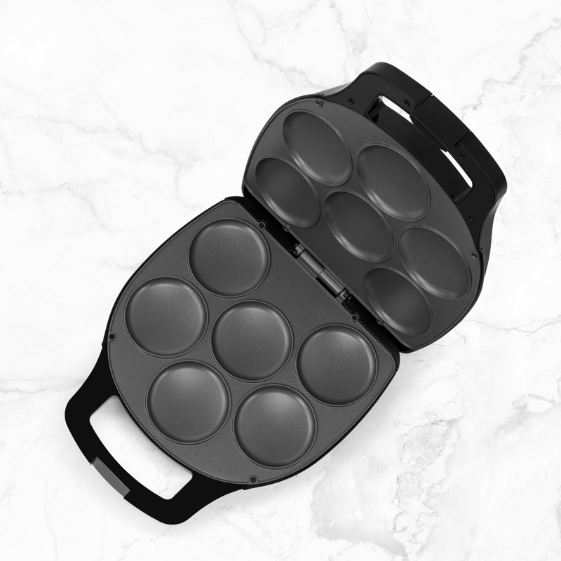 Holstein Housewares Non Stick Arepa Maker, Black