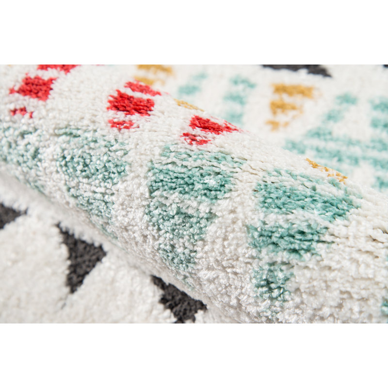 Addie Southwestern Indoor Rug, Rectangle 3'3" x 5'