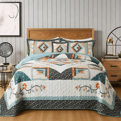 King Cotton Floral Quilt Set, Lightweight, Garden Style, All Seasons, 3 Pieces