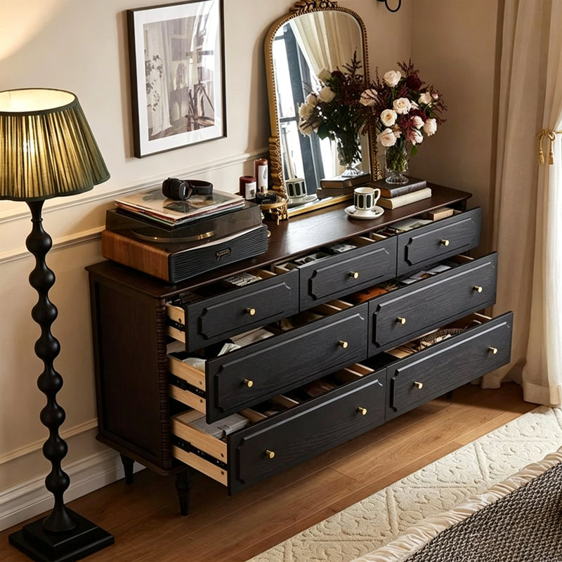 Vintage Italian Style Light Luxury Buffet Table