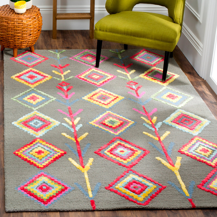 Derose Geometric Handmade Tufted Grey/Red Area Rug