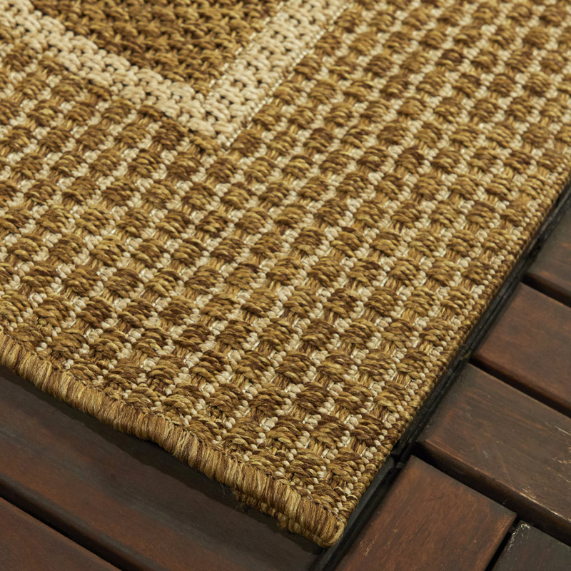 Tapis intérieur / extérieur brun clair Eakin, Rectangle 2 pi x 2 pi 11 po