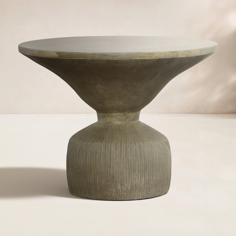 Milena Round Outdoor Side Table , 23.5'' in. W 23.5'' in. D