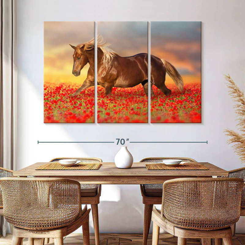 Cheval dans un champ de coquelicots, H 42 po x l 65 po