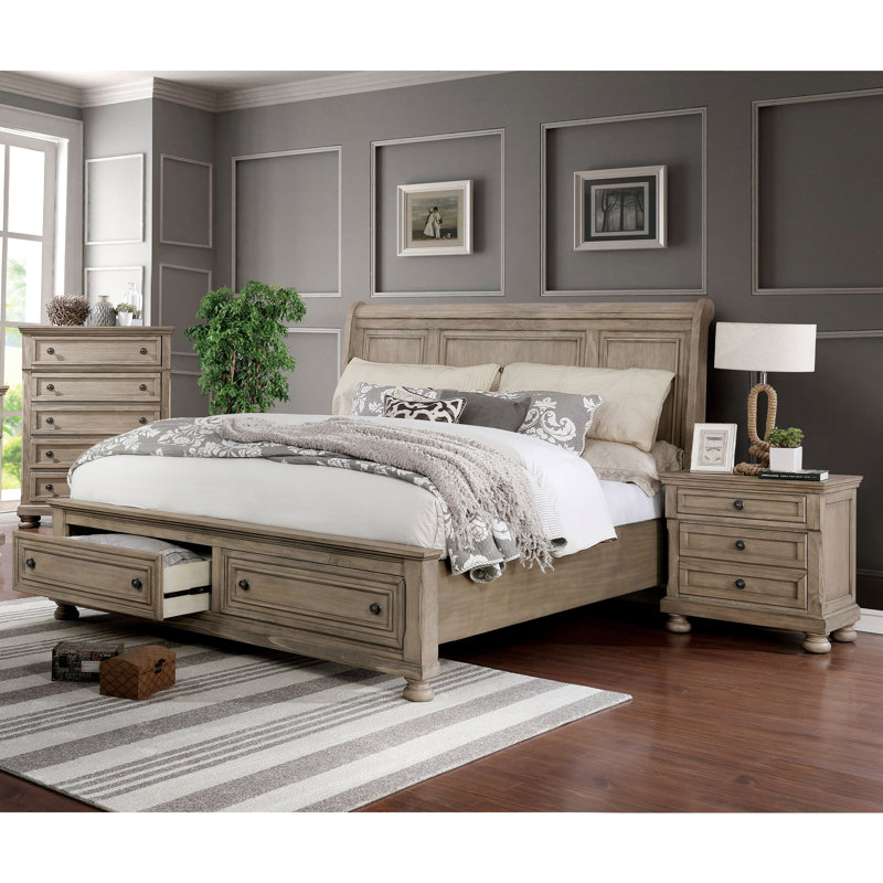 Ikko Bedroom Set, California King, 3 Pcs: Bed, Nightstand, Chest