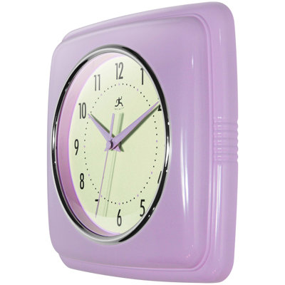 Horloge murale en plastique 9,25 pouces Orrwell