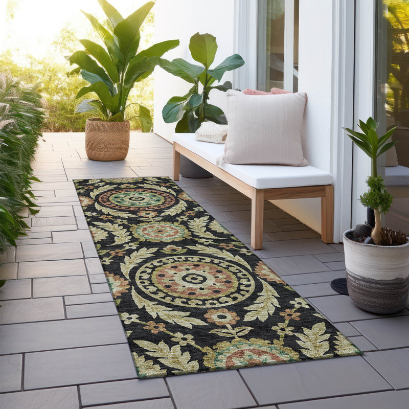 Mahaney Floral Indoor Rug, Runner 2'3" x 7'6"