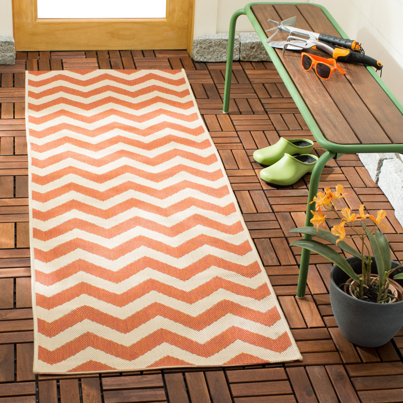 Arneshia Chevron Beige/Terracotta Indoor / Outdoor Area Indoor/Outdoor Area Rug, Runner 2'3" x 6'7"
