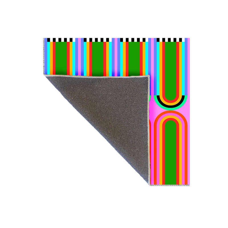 Tapis décoratif multicolore à motif géométrique abstrait, Sous-tapis rectangulaire de 3 pi 3 po x 4 pi 11 po