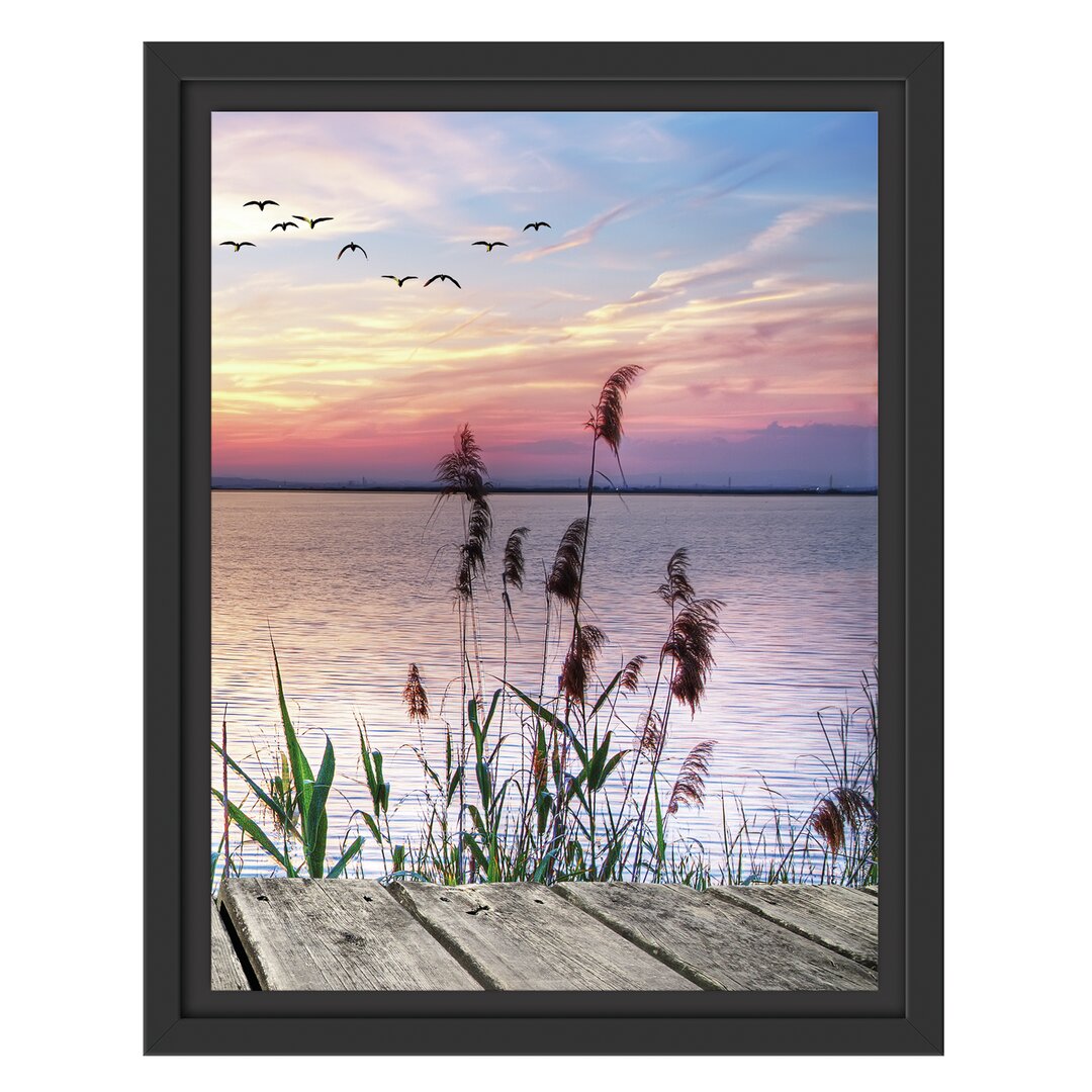 Gerahmtes Wandbild Steg mit Ausblick aufs Meer