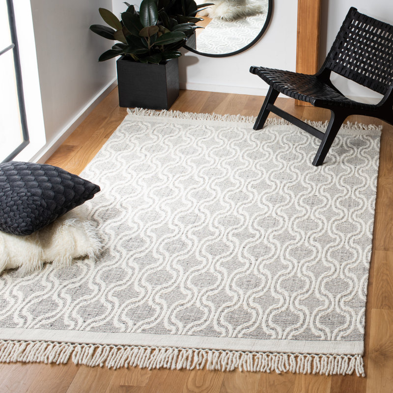 Brittaney Hand Loomed Nz Wool/Cotton Geometric Rug in Ivory, Rectangle 4' x 6'