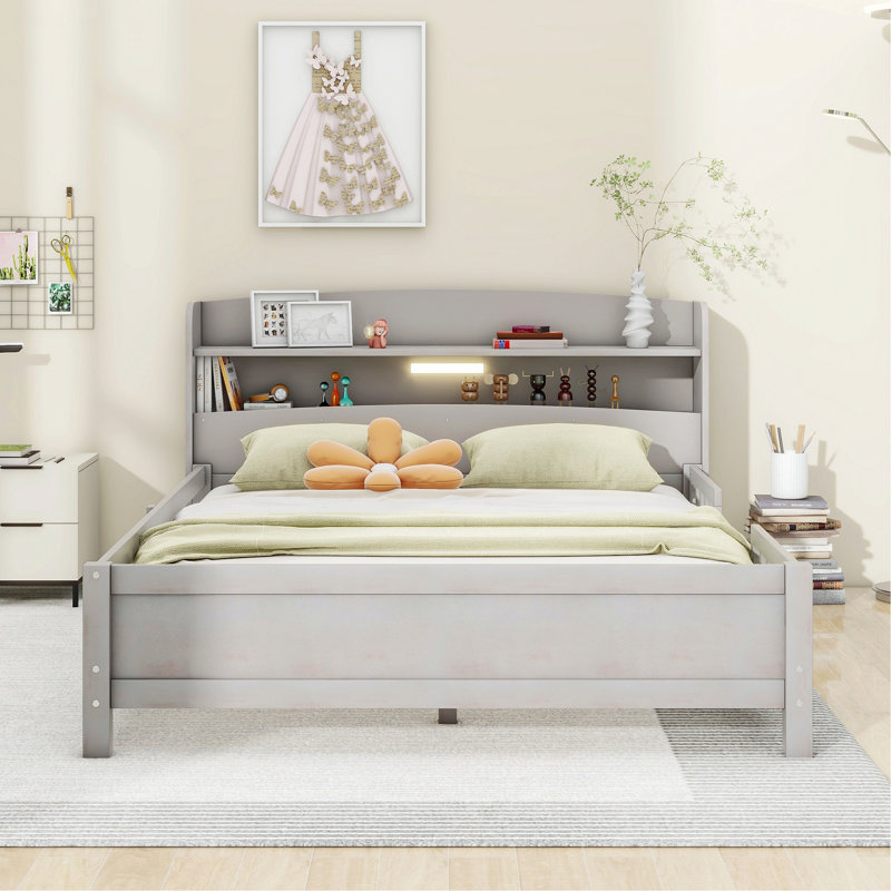 Lit élégant pour appartement, chambre d'amis, lit plateforme, lit plateforme en bois avec éclairage à DEL intégré, tête de lit avec rangement et garde-corps