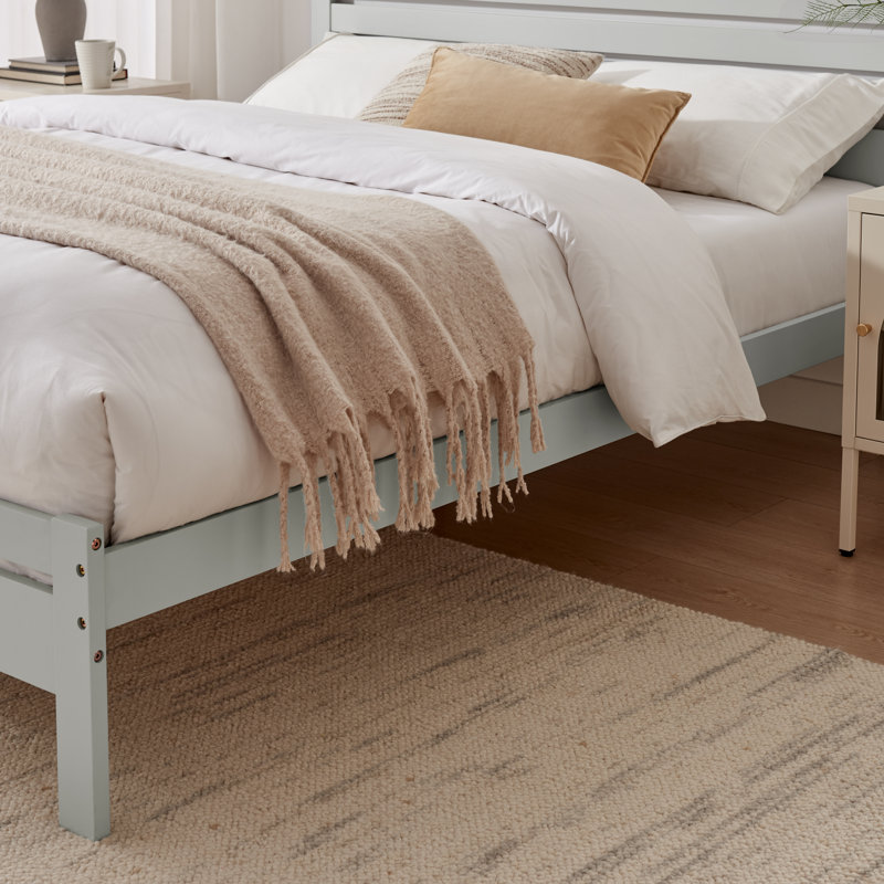 Aichele Solid Wood Bed, Kingsize (5'), Light Grey