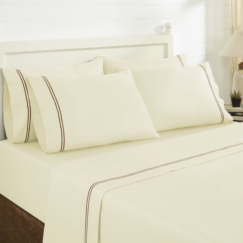 Italian Hotel 1000 Thread Count Sheet Set, Queen Sheet Set + Fitted Sheet + 4 Pillowcases, White & Celestial Blue