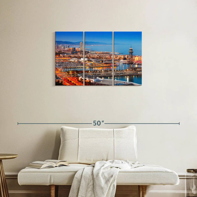 Port Sirci de Barcelone la nuit, H 20 po x l 33 po