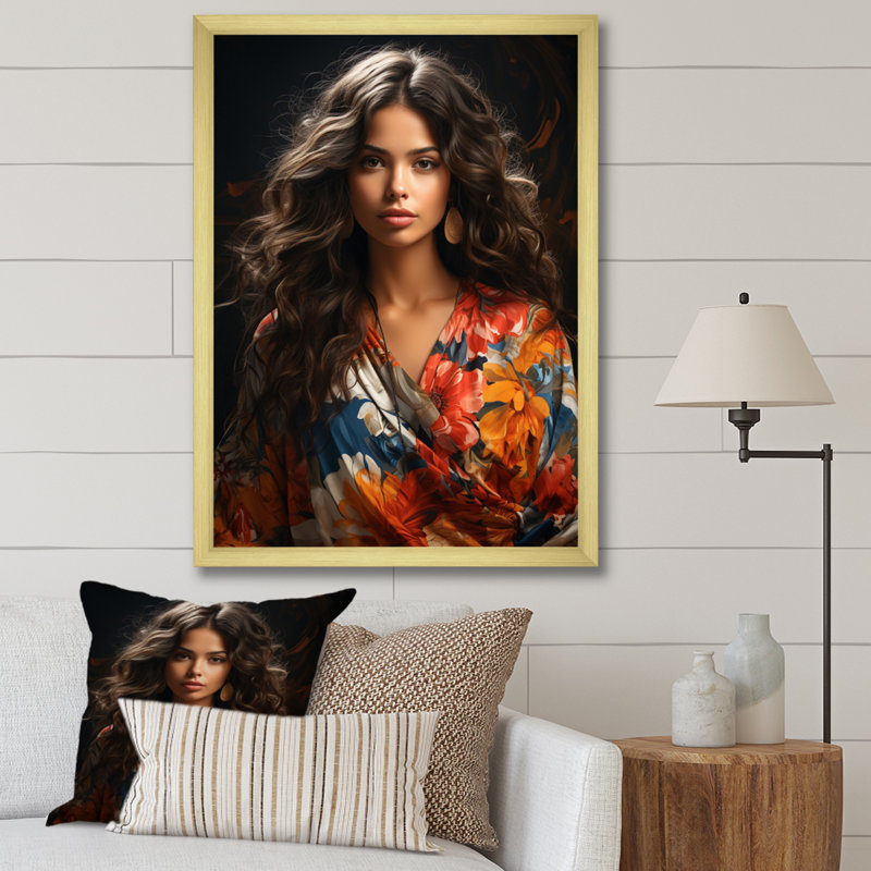 Femme boho latina III sur toile, H 40 po x l 30 po x P 1,5 po, Cadre photo doré