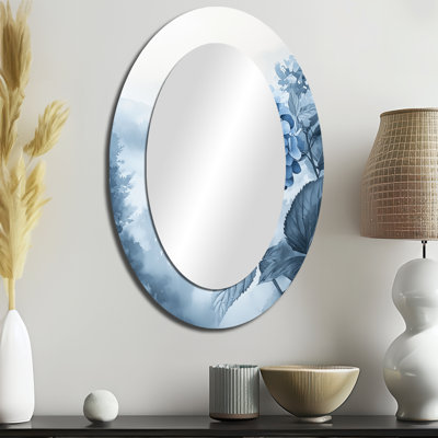 Hortensias dans un jardin brumeux I - Miroir mural ovale traditionnel bleu