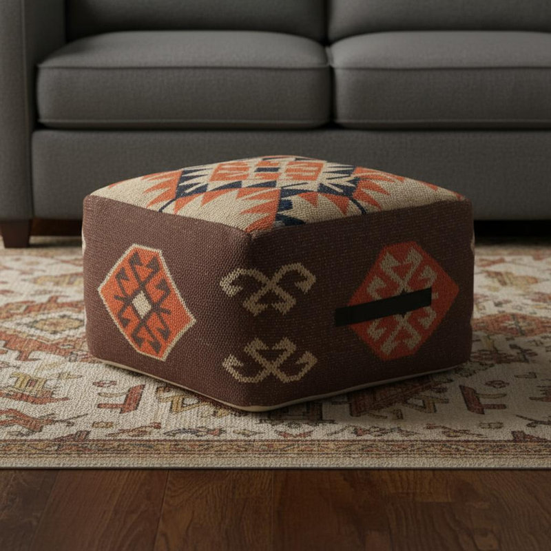 Repose-pieds brun 18 po Tribal