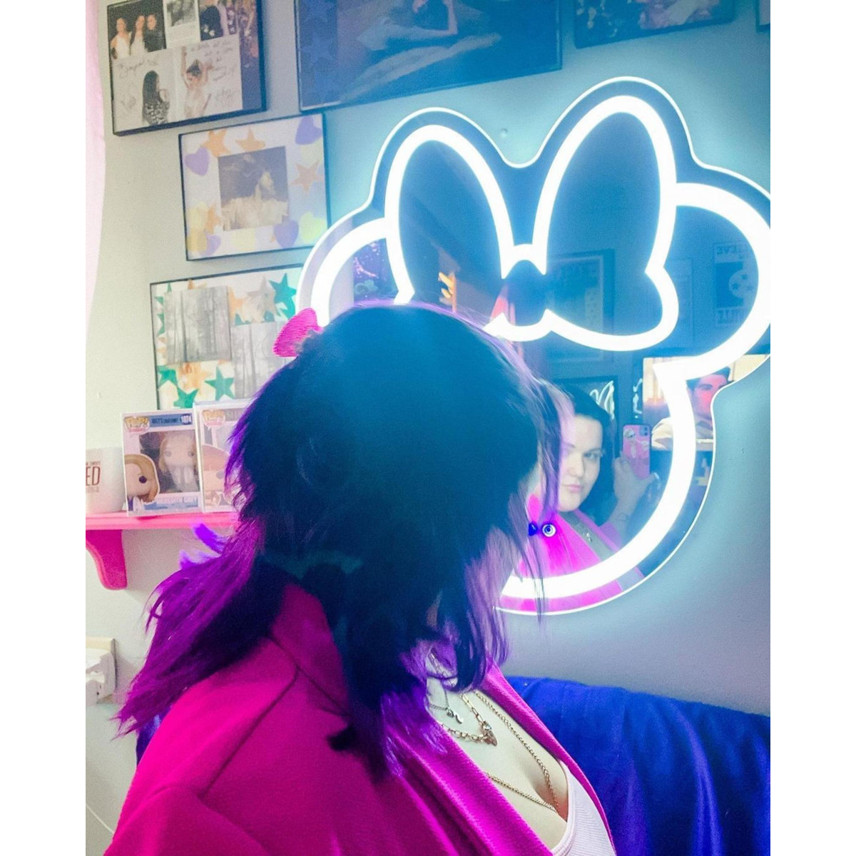 IMPRESSIONS VANITY · COMPANY Disney Mickey Mouse Wall Mirror Smart ...