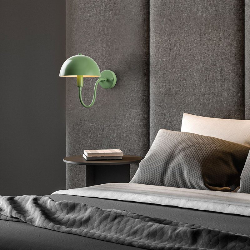 Élégante lampe murale verte avec corps en métal, 7,9 x 13,8 x 10,6 pouces | Capuchon de diamètre 7,9 po x 3,9 po | 1 x douille E14 (40 W maximum) | Certifié IP20 | Parfait pour les décors modernes et l'éclairage ambiant, ampoule non incluse