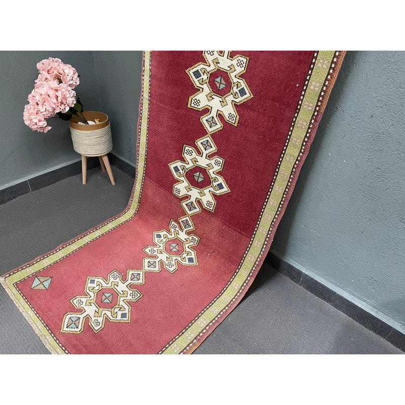Tapis de couloir rouge 33,5 x 103,1 po