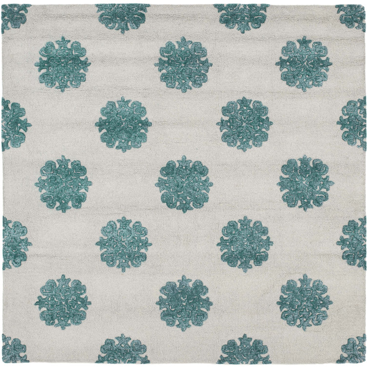Candelo Hand Tufted Wool Floral Rug