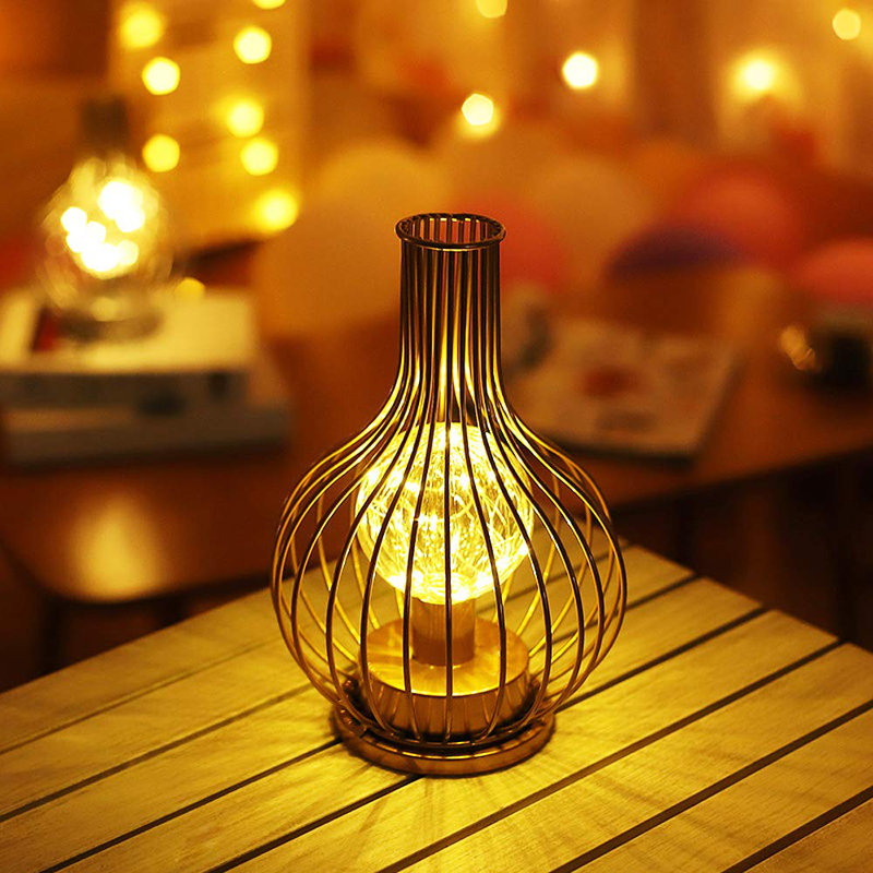 Aleix Metal Table Lamp