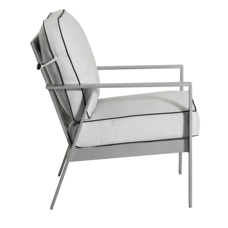 Trento Outdoor Lounge Chair