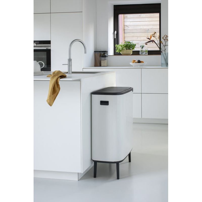 Brabantia Bo Hi 60 Litre Touch Bin, White