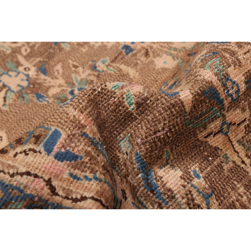Tapis brun Antalya Vintage 3 pi 11 po x 9 pi 9 po
