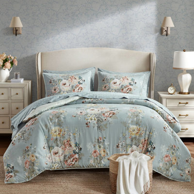 Grand lit de 7 pièces en bleu doux avec des motifs floraux et géométriques, microfibre douillette pour une nuit de détente, tout confort 7 pièces, tissu ultra-lisse au repos confortable, tout confort