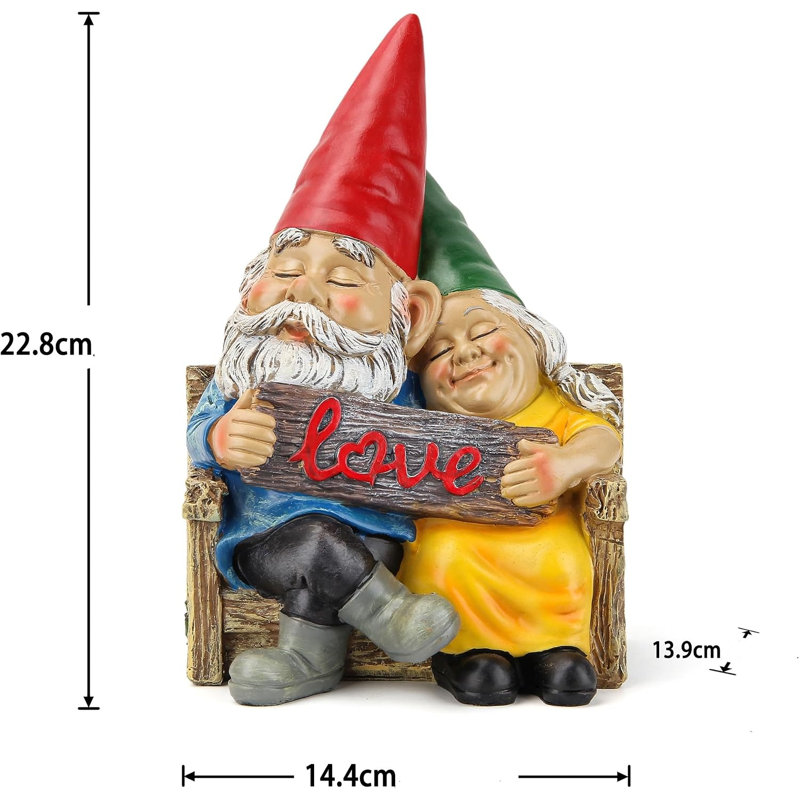 Romantic Garden Gnomes Couple Statue for Patio & Lawn Decor