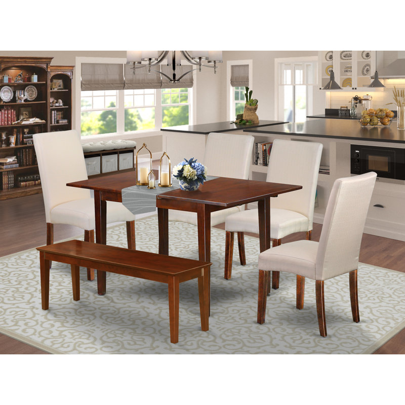L'ensemble de table de salle à manger 6 pièces contient une table de cuisine rectangulaire avec feuille papillon et 4 chaises Parson en lin crème avec banc, acajou