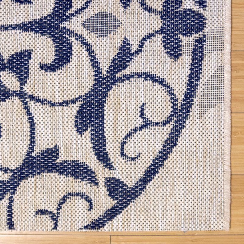 Solterra Sovana Grain Transitional Tile Medallion Flatweave Polypropylene Indoor/ Outdoor Area Rug, Runner 2'2" x 6'