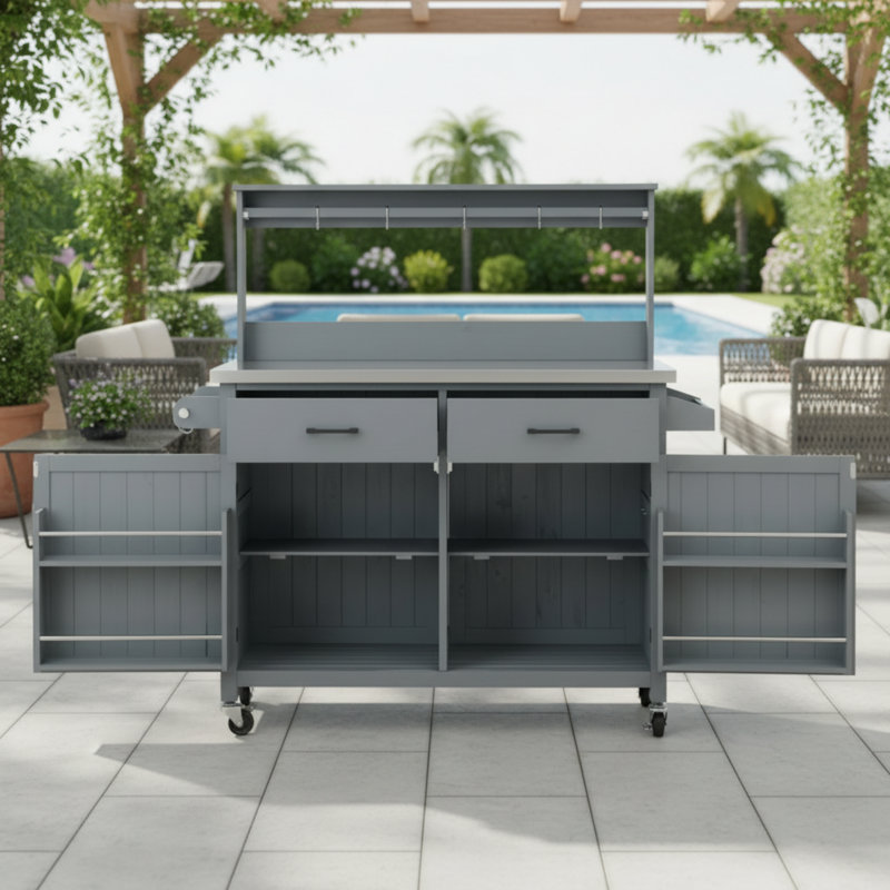 Établi pour barbecue en bois massif gris-bleu avec comptoir avec rangement surélevé et roulettes verrouillables; Un choix pratique et haut de gamme pour les cuisines de jardin.