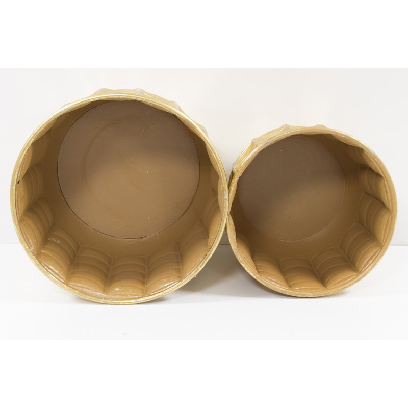 Trigg Metal Pot Planter