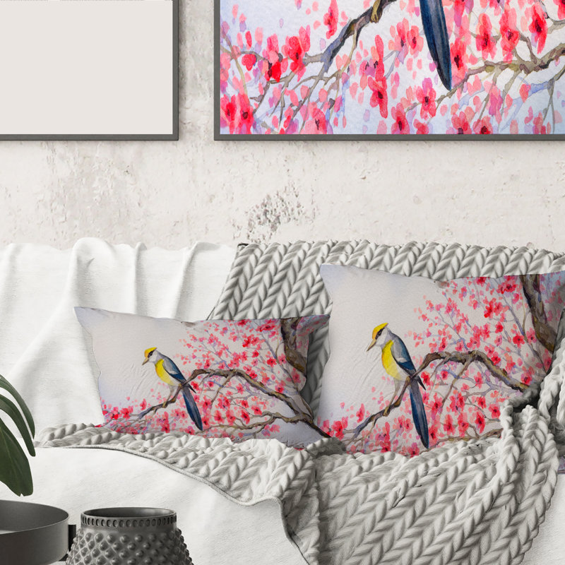 Housse et insert de coussin carré bel oiseau sur une branche en fleurs II, 18" x 18"