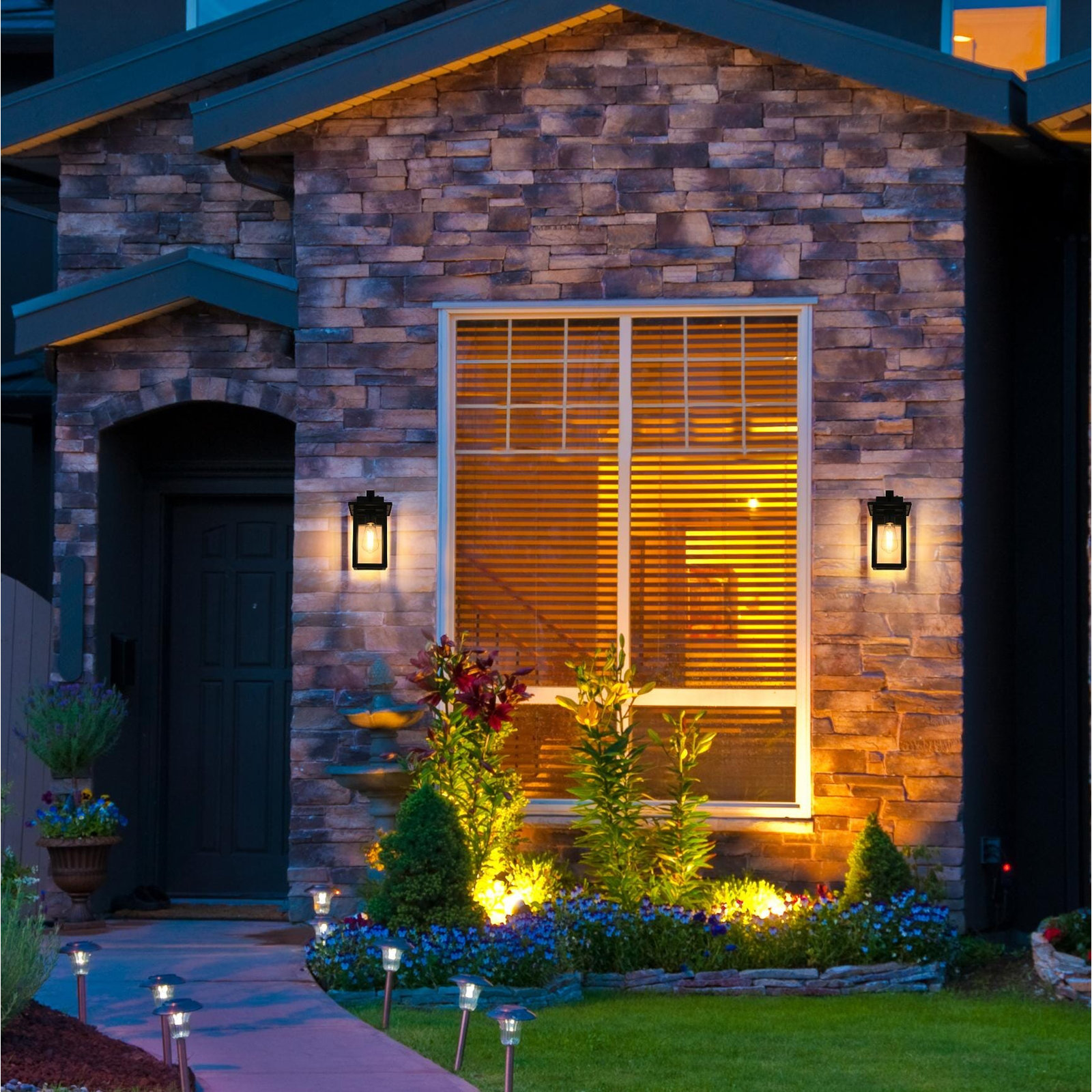 Outdoor Sconce